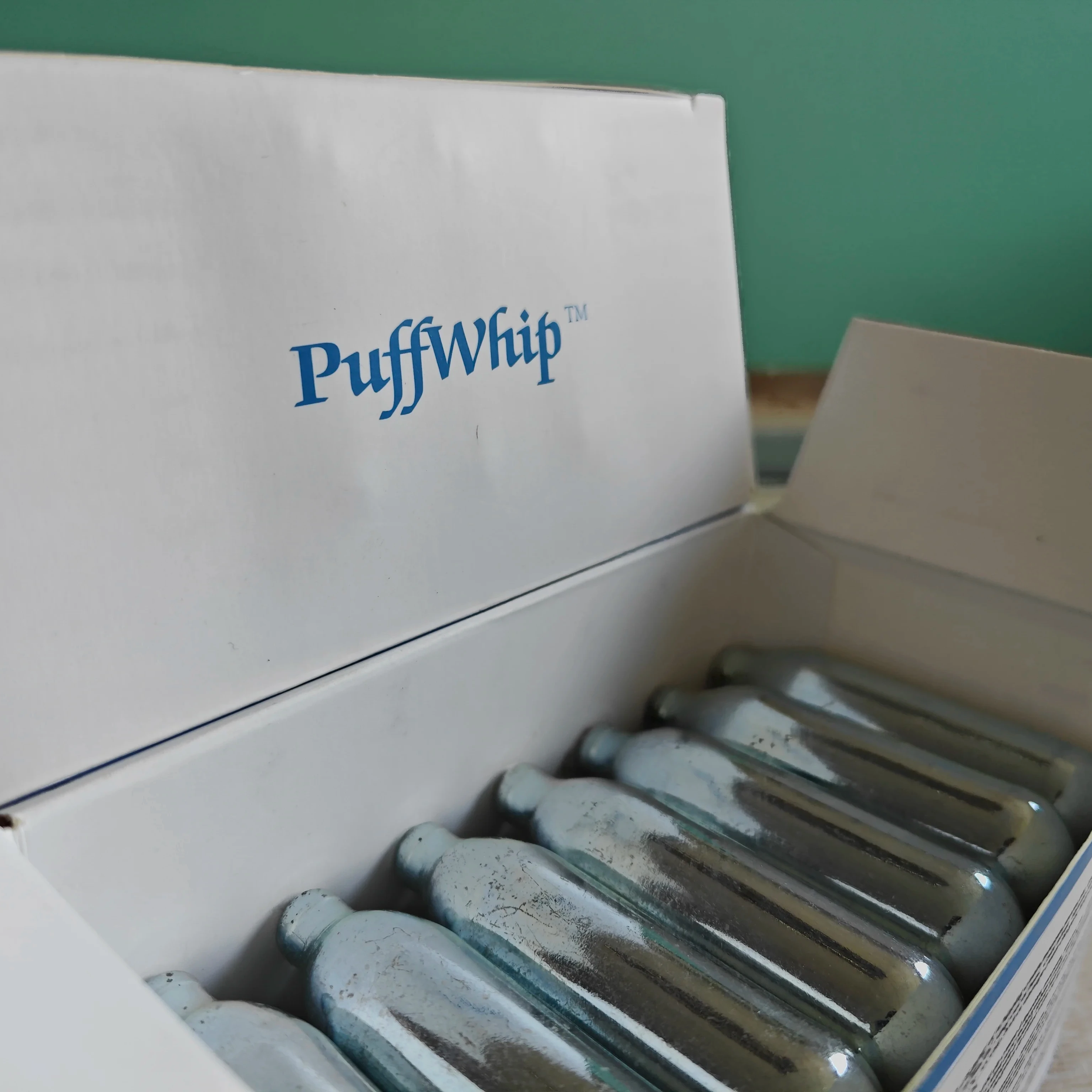 Oem, высококачественный пищевой 800 мл, 1800 Psi, зарядное устройство для взбитых сливок, Алюминиевый цилиндрический резервуар