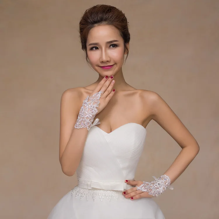 Wholesale Bridal Wedding Sunscreen Lace Gloves Lace Cut Out crystal Mesh Short Gloves