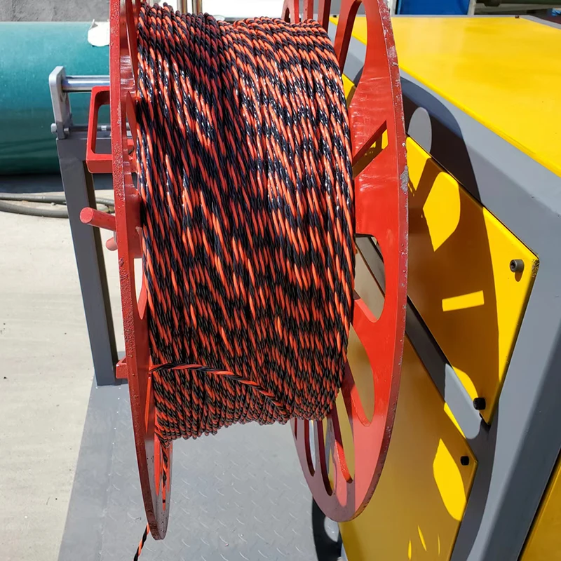 Wall wire stranding cotton straw three strands twisting rope machine