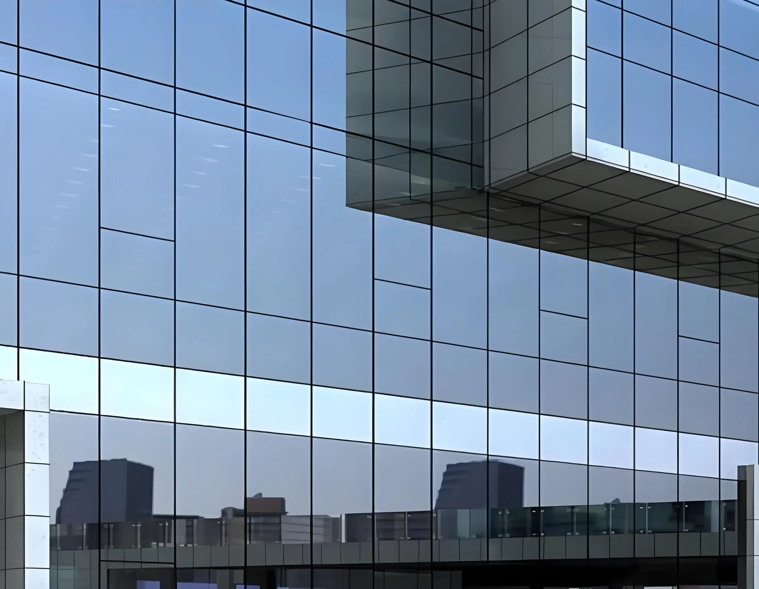 4mm 5mm 6mm 8mm 10mm 12mm 15mm Tempered Float Glass Safety Glasses Low Iron Panel Hotel Competitive Curtain wall