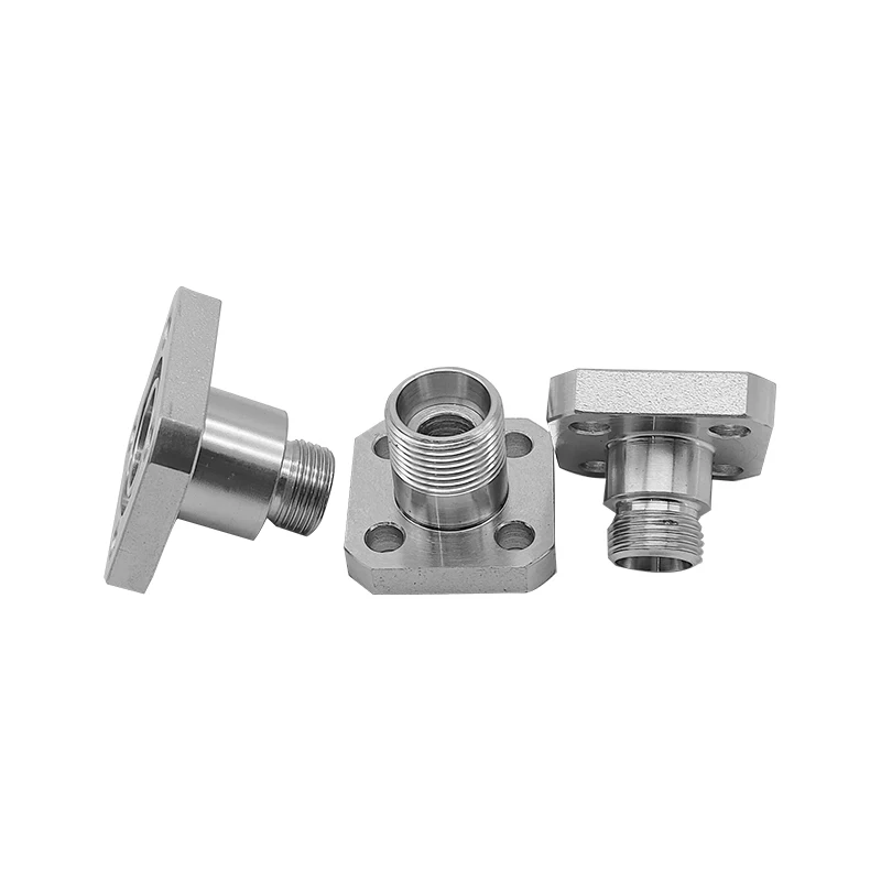 2024 Customized Metal Fittings SAE Flanges Butt Weld Flanges Carbon Steel ISO 6161 ISO 6162 Hydraulic Square Flanges