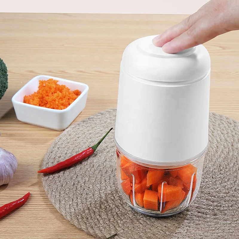 Kaiteng Portable USB Rechargeable Mini Meat Grinder Electrical Food Chopper Grinder For Home Hotel Trip Use