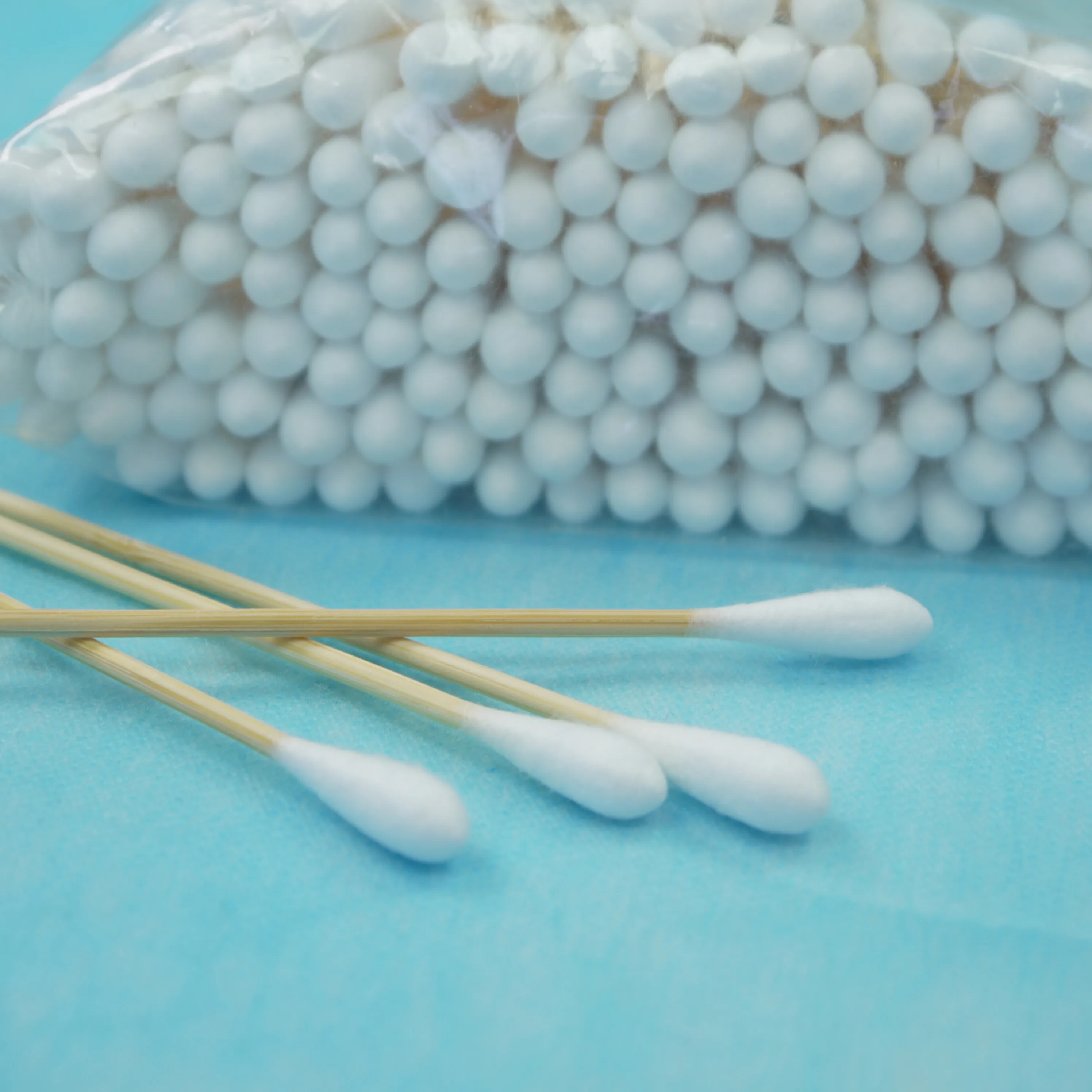 Single Head Cotton Buds Sterile Wooden Stick Cotton Swab