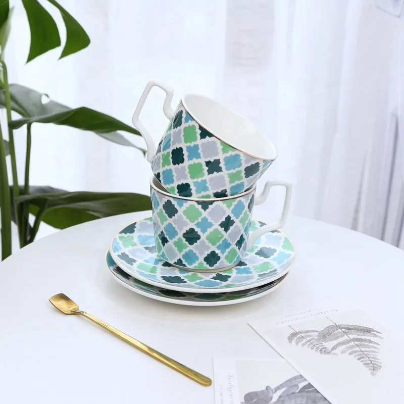 China Manufacturer Customized New Design Morocco ceramic coffee mug porcelain pottery mugs with lid