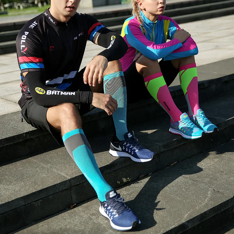 Wholesale knee high compression athletic socks long medical 15-20mmhg running socks compression