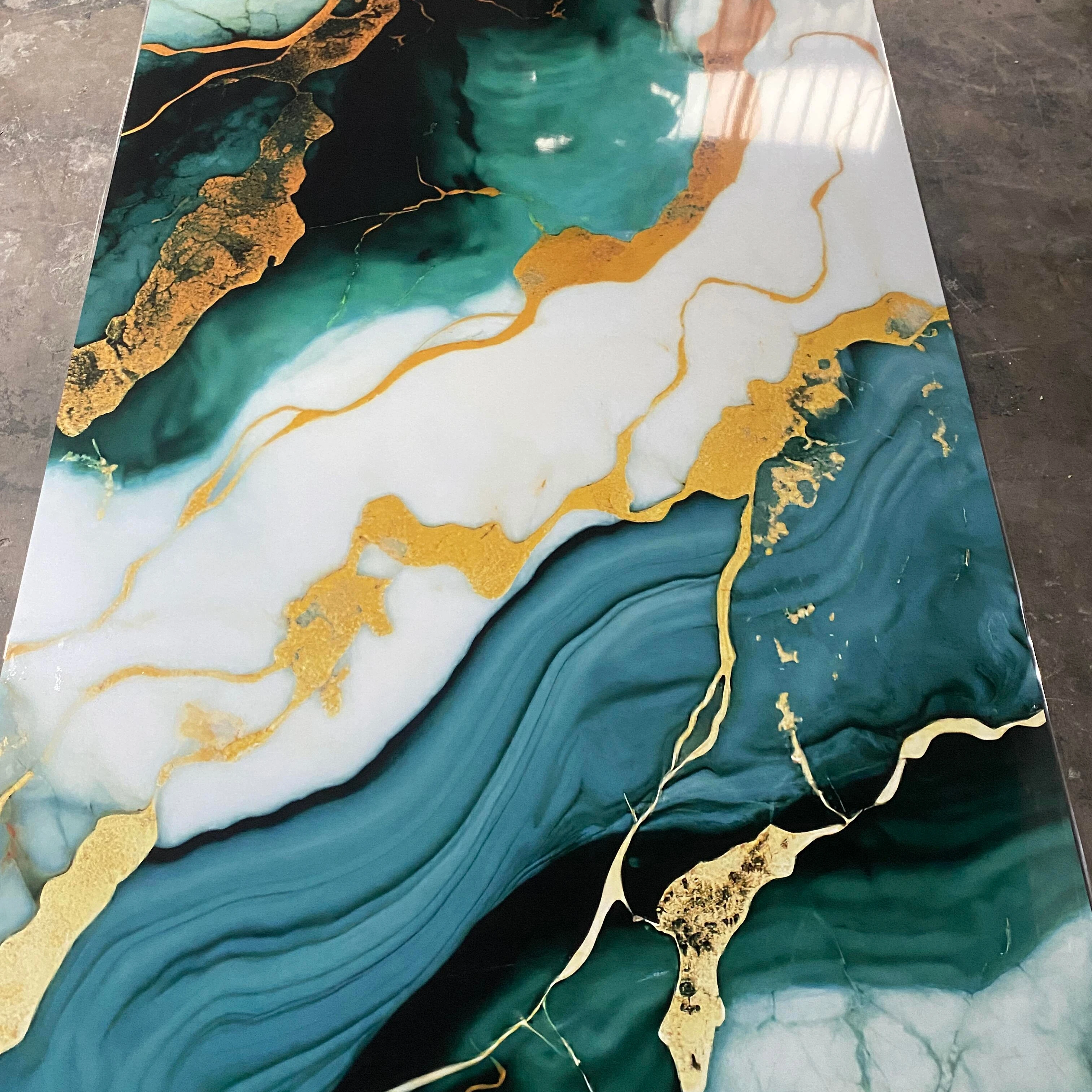 Wholesale PVC Marble Carbon Crystal Plate Anti-Static Modern Geometric Home Decor Equivalent Real Marble Made WPC