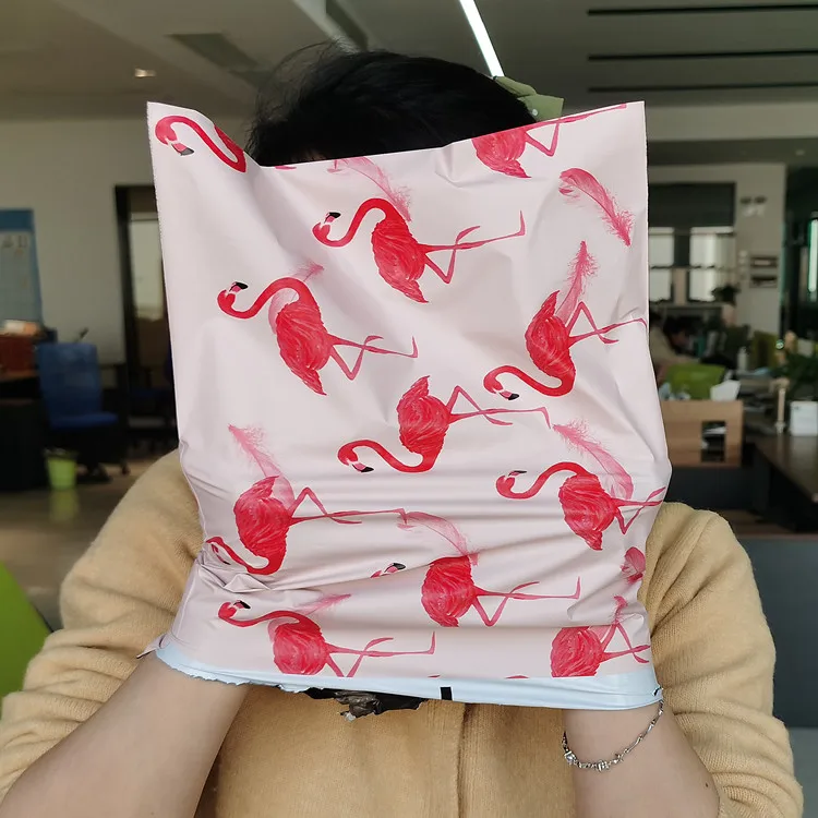 
Custom Logo Biodegradable Mailing Bag Plastic Packaging Poly Mailer Courier Shipping Bag For Clothing 