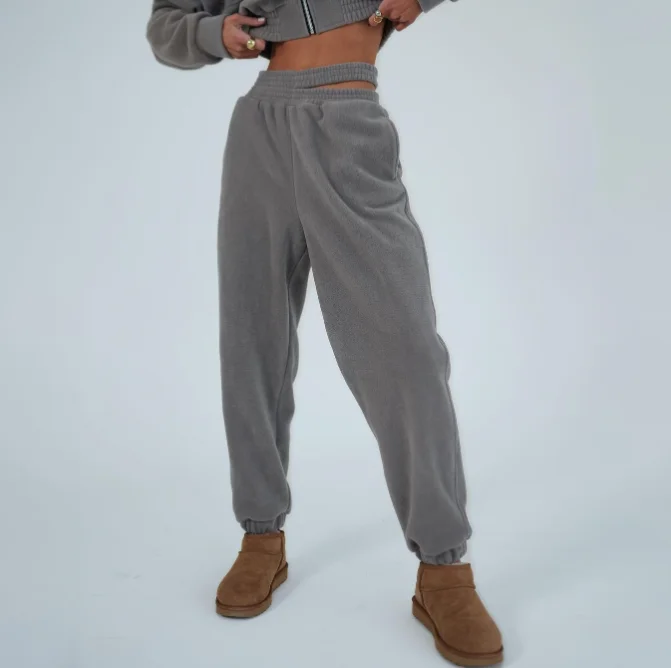 Custom Logo Leather Patch Women Loungewear Sets Sexy Jacket and Pants Set Velour Polar Fleece Jacket Joggers Tracksuit