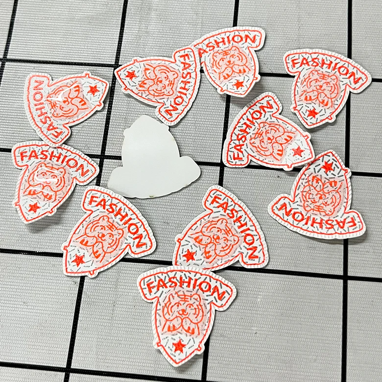 Wholesale high quality valentines 3d silicone iron on thermal logo heat transfer stickers vinyl designs for t shirts clothes