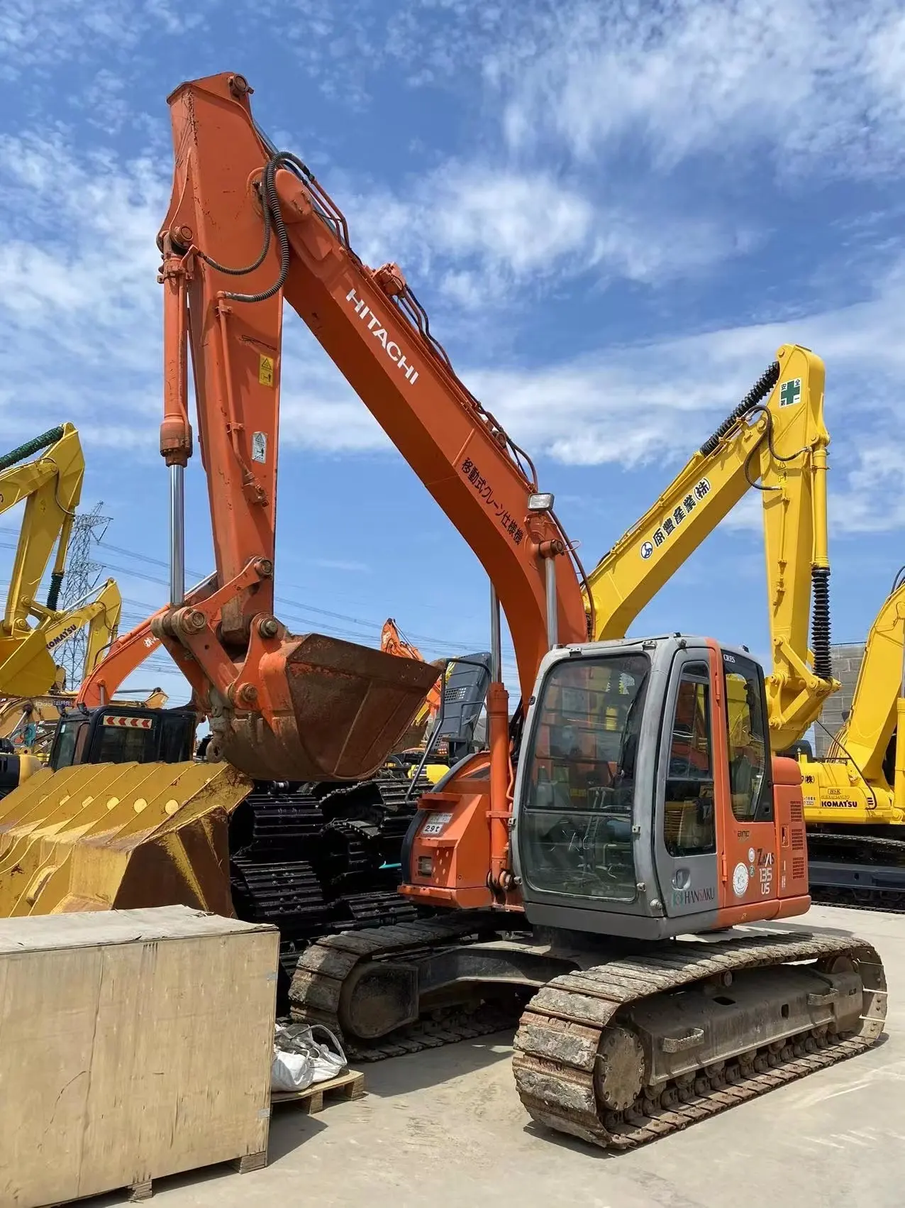 Экскаватор Hitachi ZX135 маленький 13-тонный японский Zaxis 130 экскаватор б/у ZX30uS основные компоненты двигателя мотор-насос