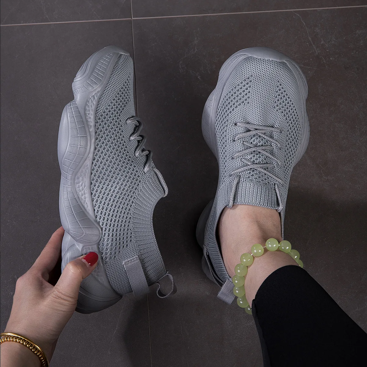 Fashion plus size lace Up breathable casual mesh flat ladies shoes comfortable candy solid color women sneakers