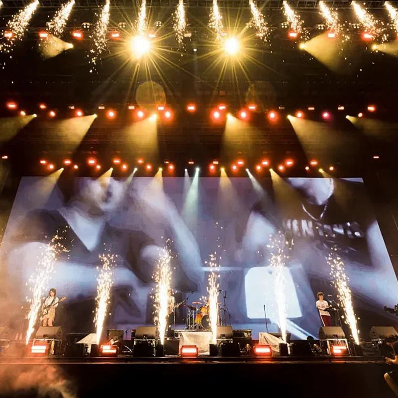 750W Wireless DMX Control Fireworks Fountain Cold Spark Machine for Wedding Stage