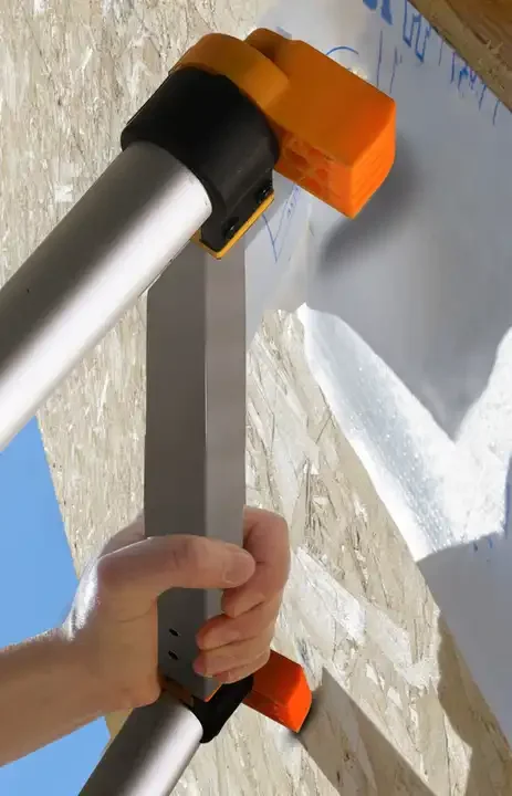 EN131  Heavy duty soft close One-Button Release Foldable Aluminum Telescopic Ladder portable