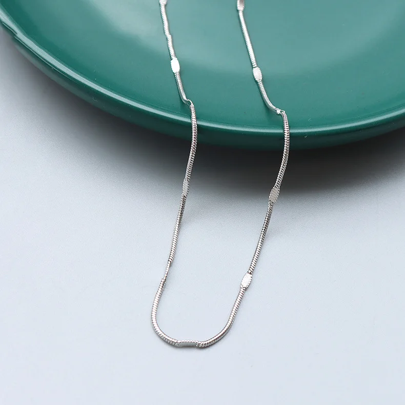 Wholesale Custom Your Size Retro Titanium Steel Gold Silver Plated Simple Niche Snake Twisted Necklace For Women