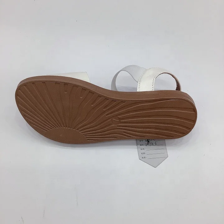 Factory supply summer woman ankle trap buckle sandal anti-slip casual leather flat sandals for women