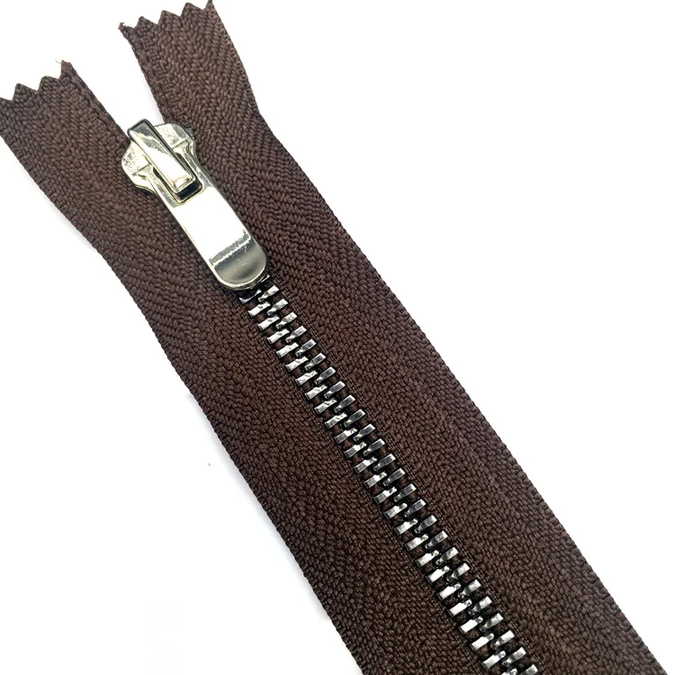 Customized 5#  No end  Nickel Free  Eco Friendly  Brass Teeth Bend Puller Metal Shoes Zipper