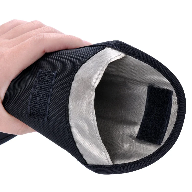 Customized cell phone RF signal blocker anti tracking Jammer Pouch