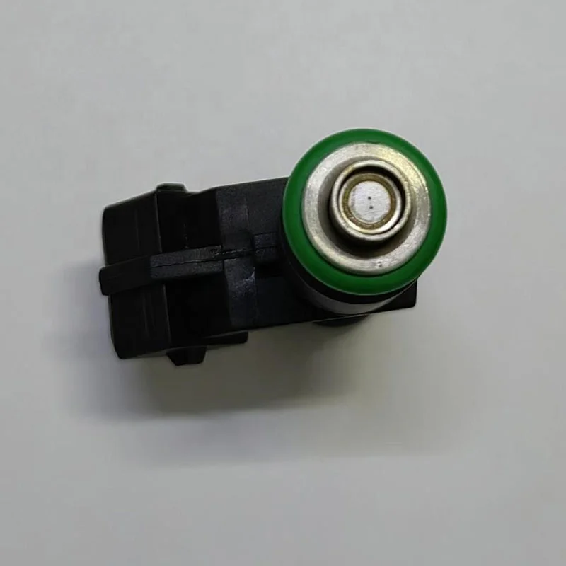 Short 2 holes 125cc motorcycle fuel injector for kia pride