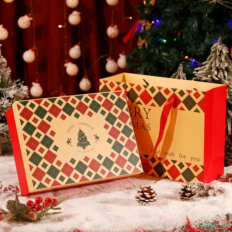 Wholesale High Quality Box Christmas Gift Box Custom Pattern Packaging Cardboard Food Sweet Christmas Gift Box