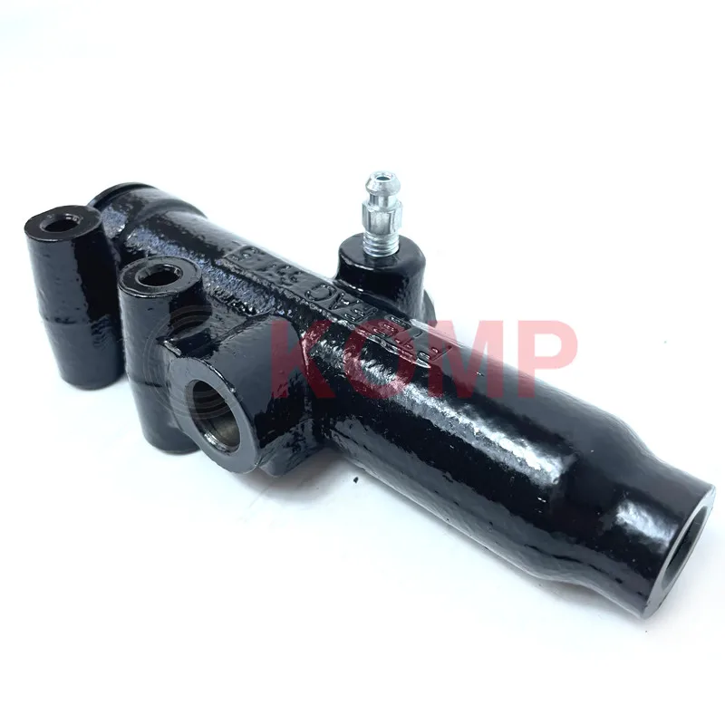 Clutch Master Cylinder For MERCEDES-BENZ Truck 0012952906 0012956006 0002956806 KG2395.1.7 KG2007.1.1 KG2007.1.3 KG2007.1.7