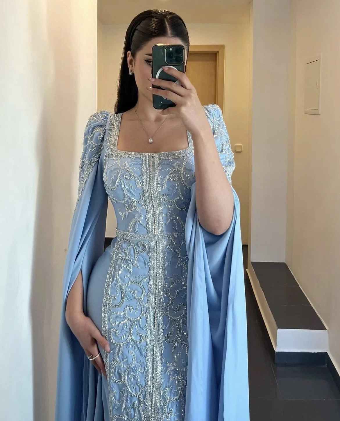 Blue Muslim Elegant Mermaid Cape Sleeves Evening Dresses Arabic Beaded Gowns 2023 For Women Wedding Party