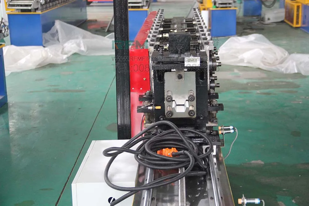 Steel Omega Roll Forming Machine Metal Stud And Track Cold Roll Forming Making Machine