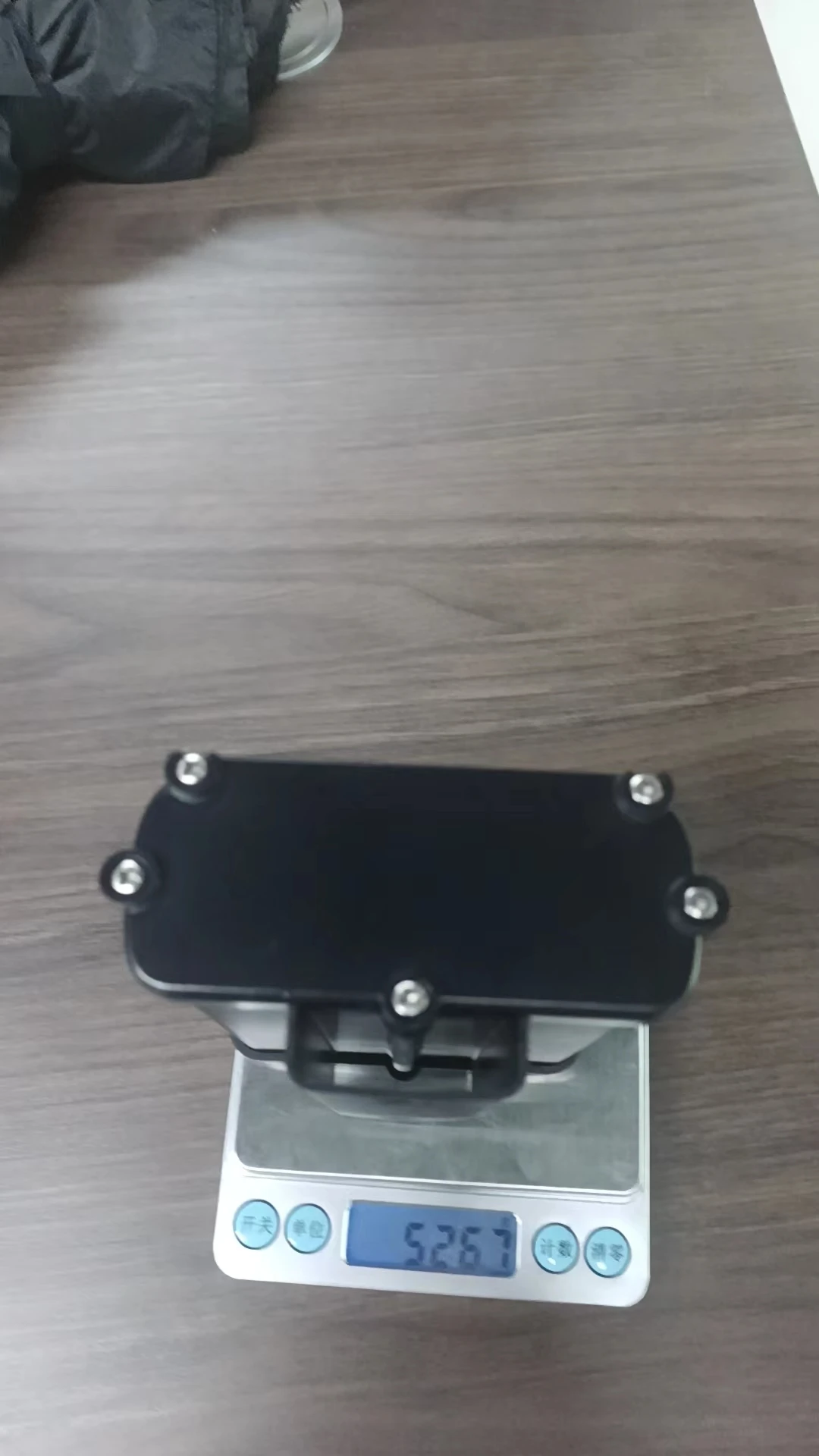 Super Long Battery Life Solar Energy Powered Cattle Sheep 4G GPS Tracker