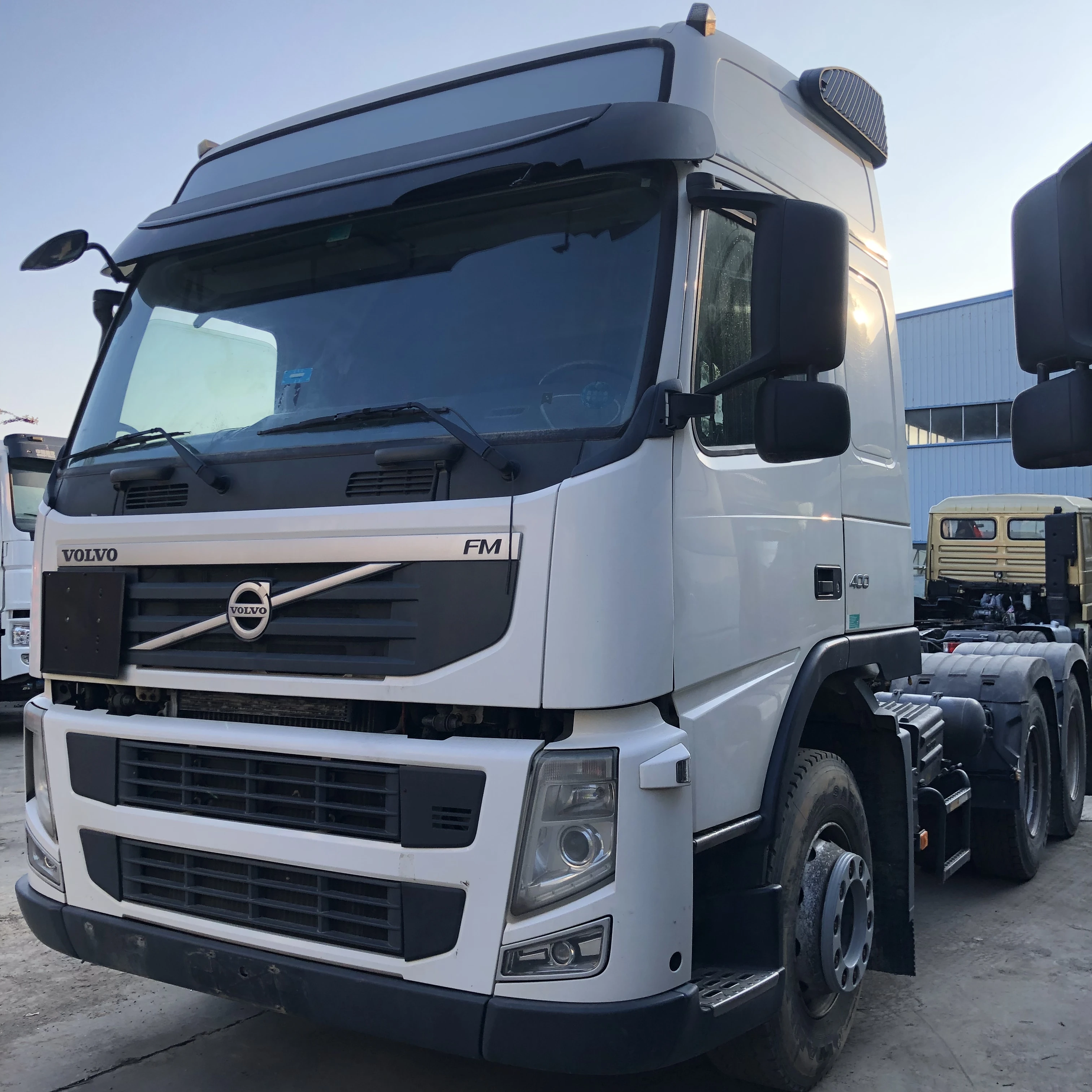 Трактор Volvao FM400 6x4 трактор 400 л.с. Евро 4 Швеция хорошее состояние головка грузовика тягач б/у