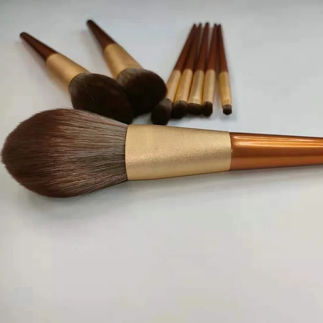 
8 Pieces Orange Origin Makeup Brush Set Long Handle Face Makeup Brushes Flat Top Goat Hair Makeup Brushes 