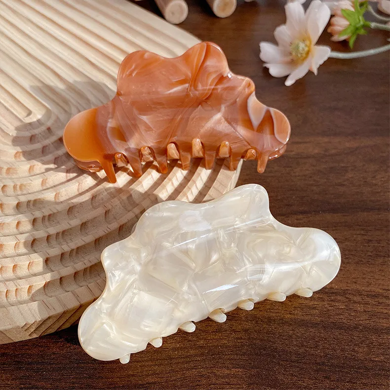 Fashionable New Colorful Cloud Shaped Acetate 10.5cm Large Hair Claws Clips Women Clips Hair Accessories Wholesale