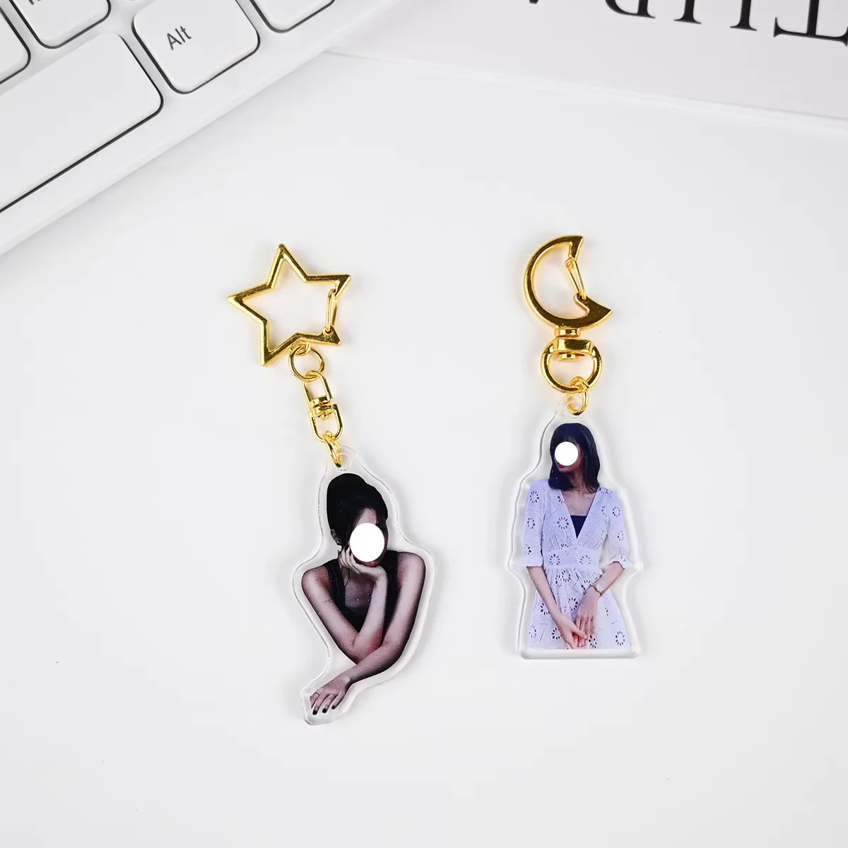 Индивидуальные двухсторонние акриловые полимерные пластиковые идол напечатанные логотипы аниме персонажи прозрачные шармы Kpop брелки