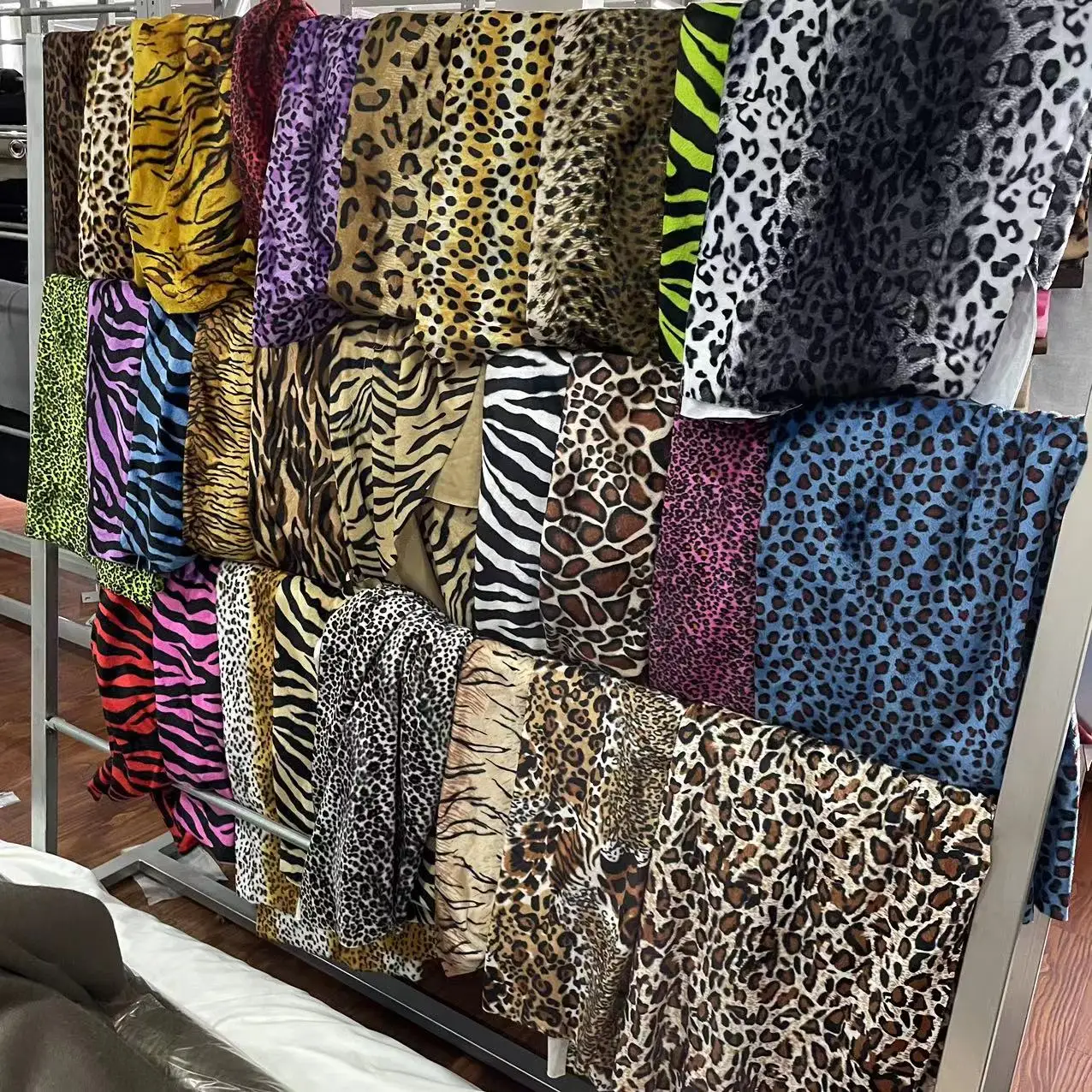 Upholstery Velvet Animal Printing Fabric For Sofa Curtain Cushion Home Textiles