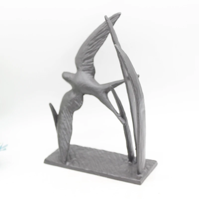 Cast iron art crafts brass love story propose wedding statues for home decoration