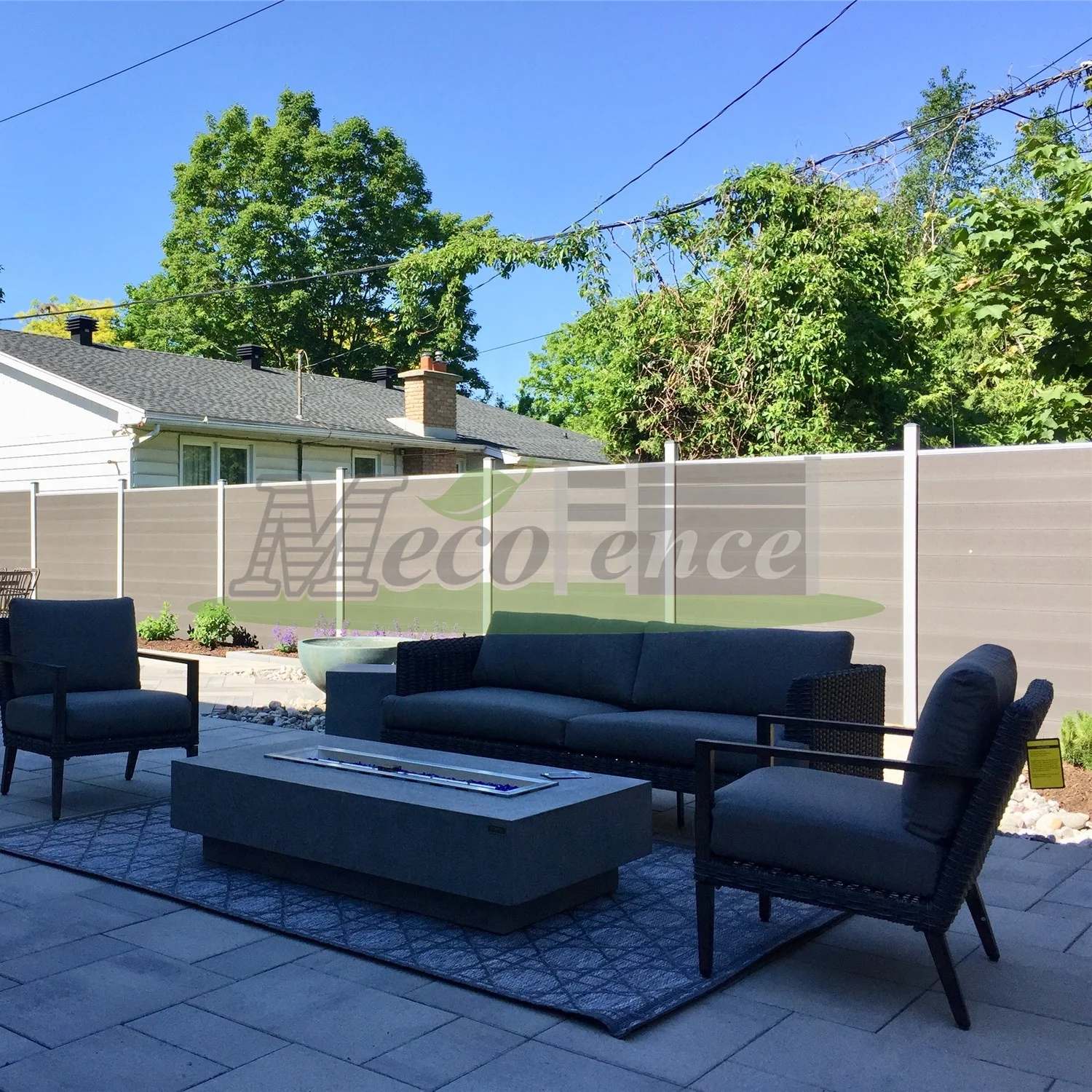 Supplying Recyclable WPC plastic garden fence