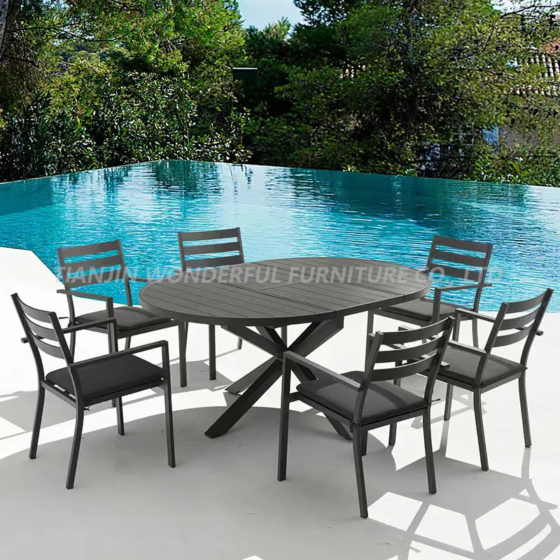 Simple Garden Furniture Leisure Garden Plastic Wood Tables and Chairs