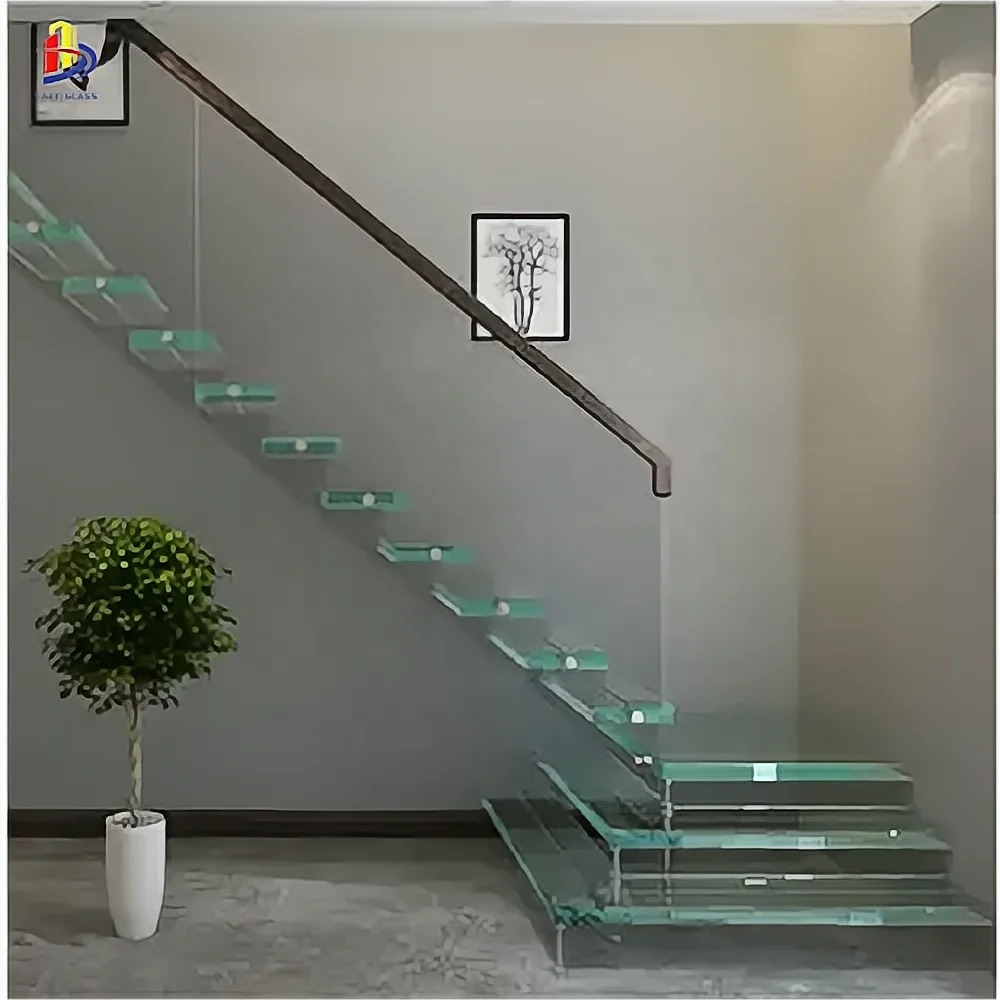 New Design Anti Skid Flooring Glass Anti Slip Temped Glass Stair Step