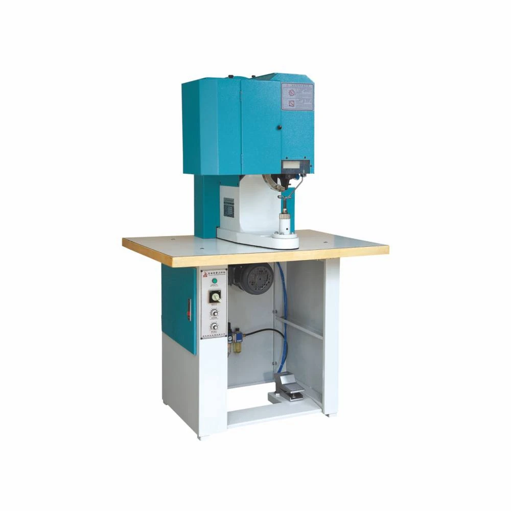 Automatic Mountaineering button Fastening Riveting Machine for sports shoes