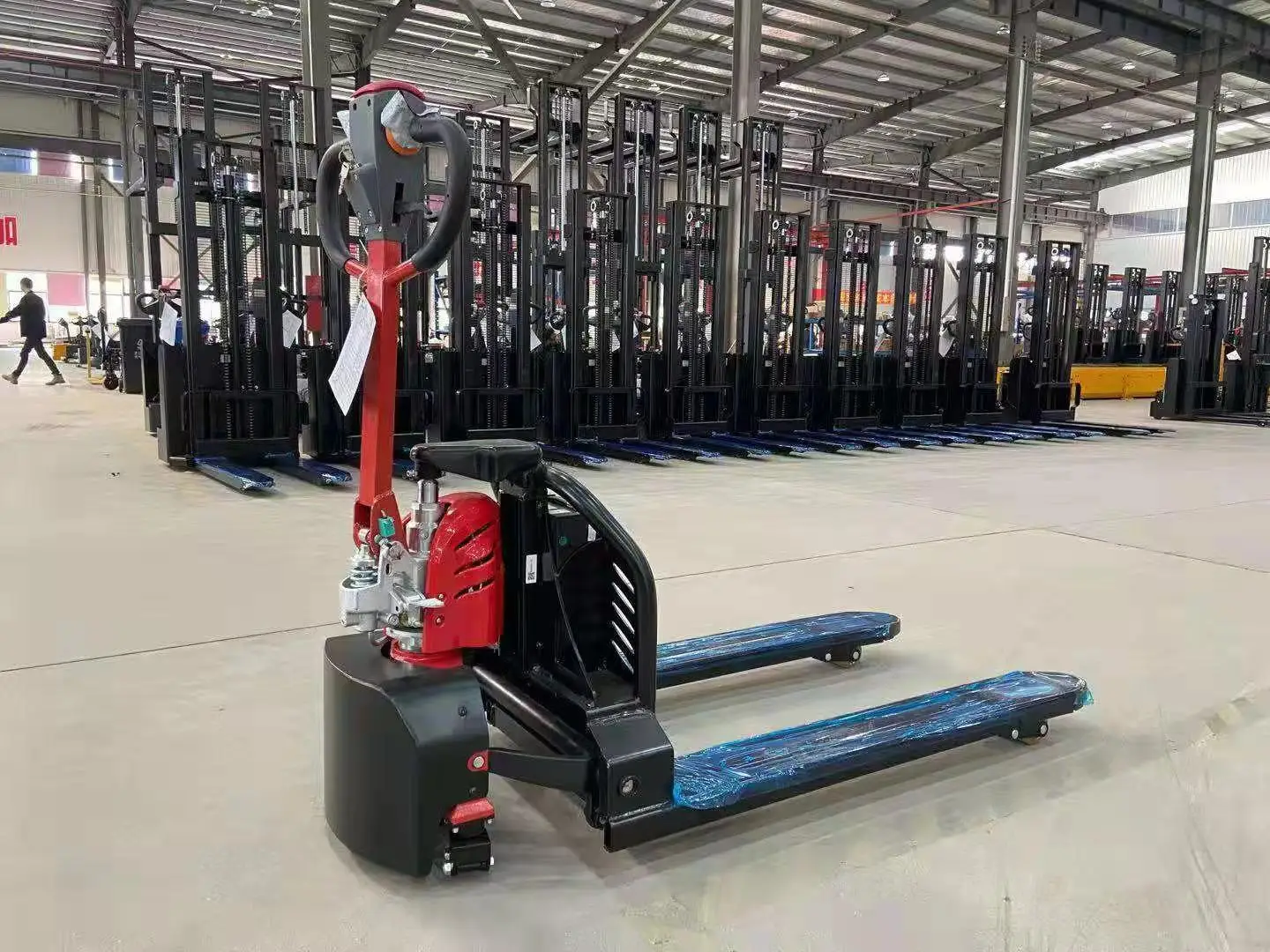 1.5t 1.8t 2.0t Lithium Battery Pallet Truck Pallet Jack mobile charger  mini hydraulic mover pump  pallet truck WELIFTRICH