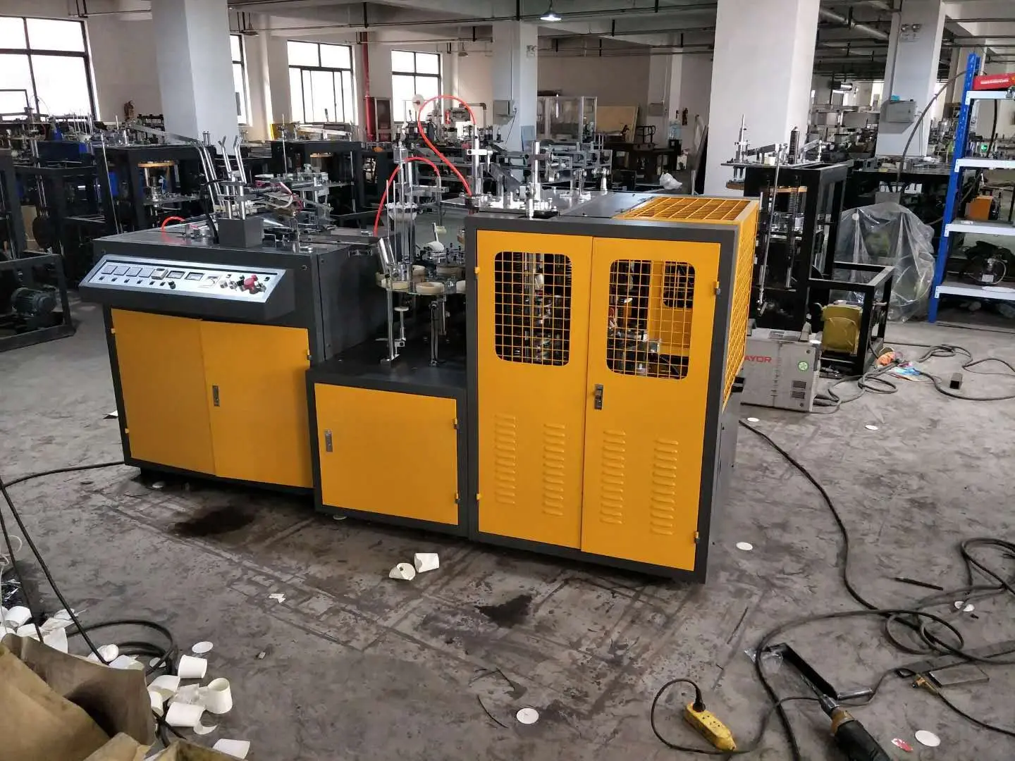 Китай, Лидер продаж, машина для производства одноразовых бумажных стаканчиков, цены (2 унции, 3 унции, 5 унций, 7 унций, 9 унций, 12 унций, 16 унций)