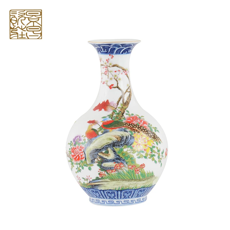 Nordic Modern Porcelain Decorative Vase Embossed Unique Ceramic Flower Vase for Stylish Home Decor With Lid