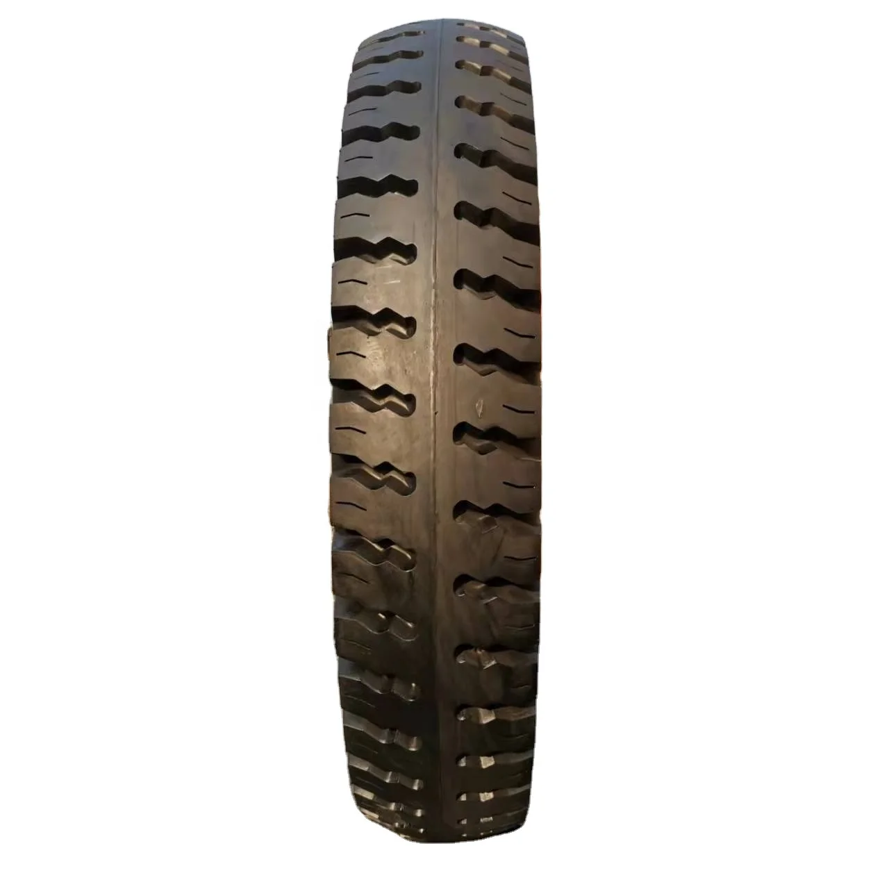 10.00-20New claw pattern mine tire