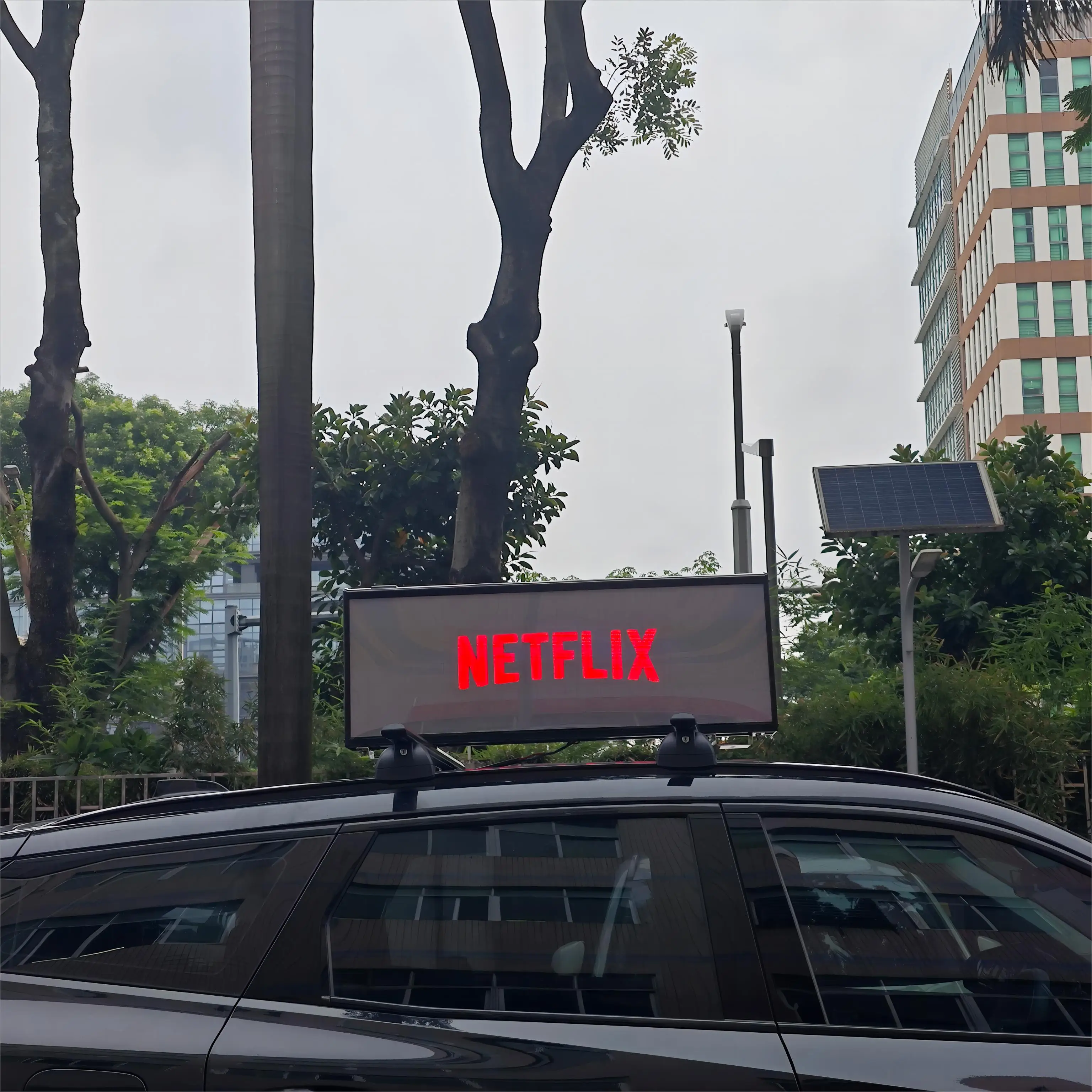 Car top led display taxi sign roof top led display taxi top advertising P2.96mm 960x320mm double-sided advertising GPS wireless