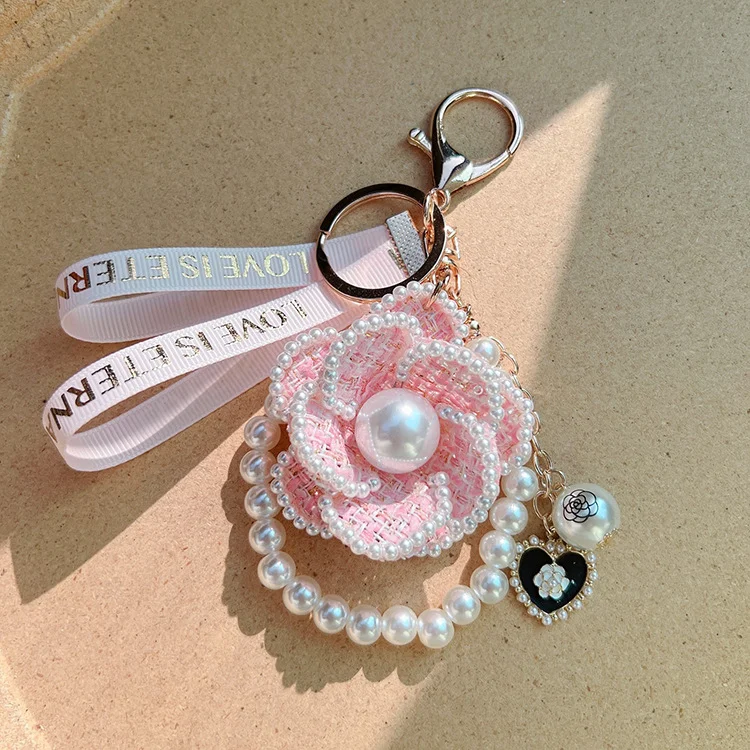 Custom Fashion Design 3D Pearl Keying Fabric Keychain for Souvenir Gifts Flower Key Chain