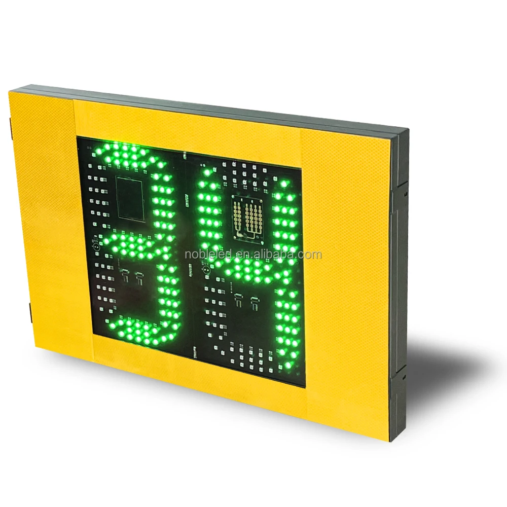 Up To 500 Meters Visibility Range Integrated Radar Solar Traffic Signal