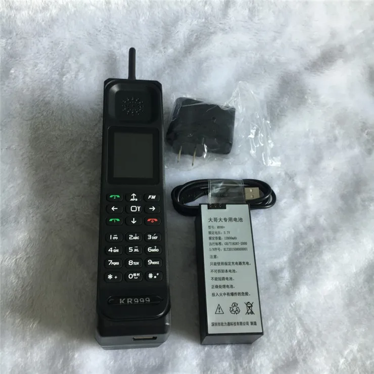 KR999 Ready stock 1.8 inch power bank  retro long standby brick mobile phone