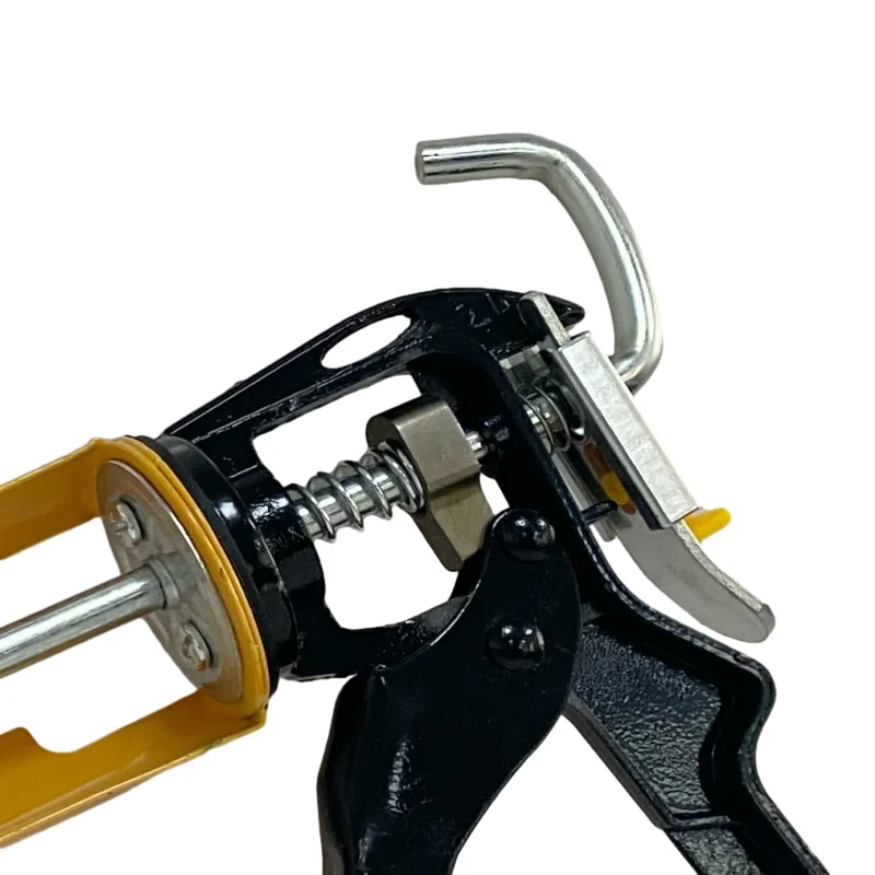 Swivel barrel type heavy duty caulking gun for sealant and adhesive cartridges