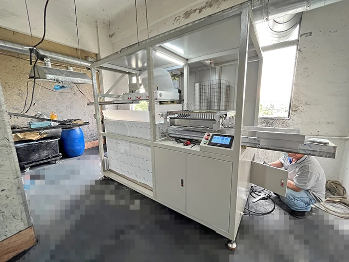 Cloth Hanger Gluing Flocking Machine