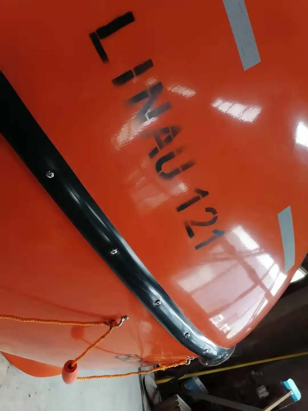 5M 25 persons F.R.P. totally enclosed life boat 5.9M free fall lifeboat 4.5M rescue boat with davit for good prices