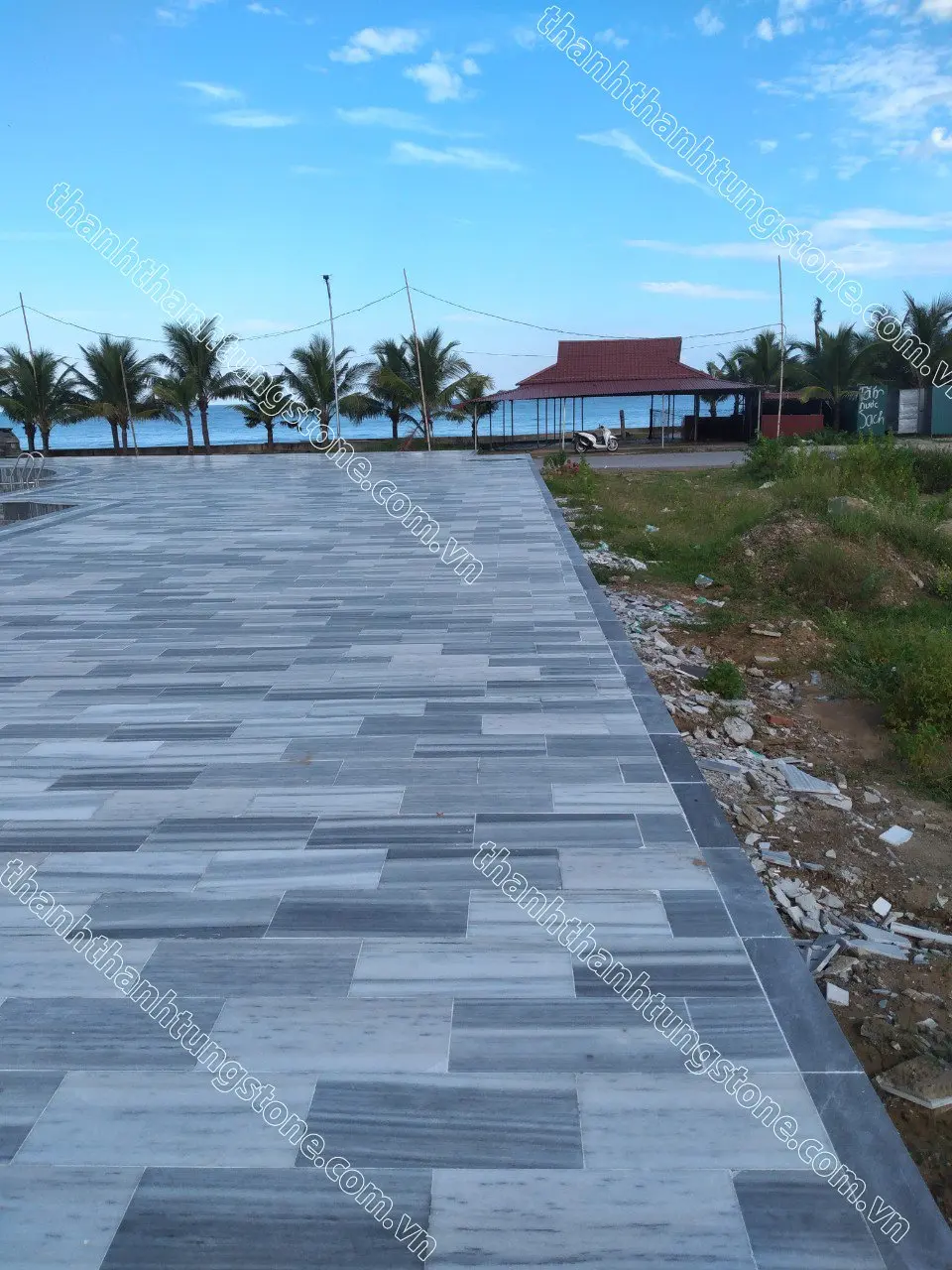 Плитка для бассейна Bluestone серая с серебряными зернами конструкция натуральная жила не скользящая дешевая под мрамор камень отточенный бассейн