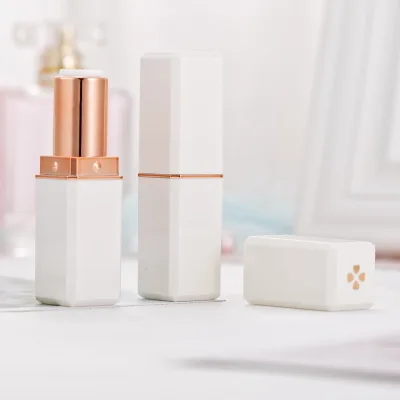 
New arrival popular hot selling matte or shinny lip stick tube 